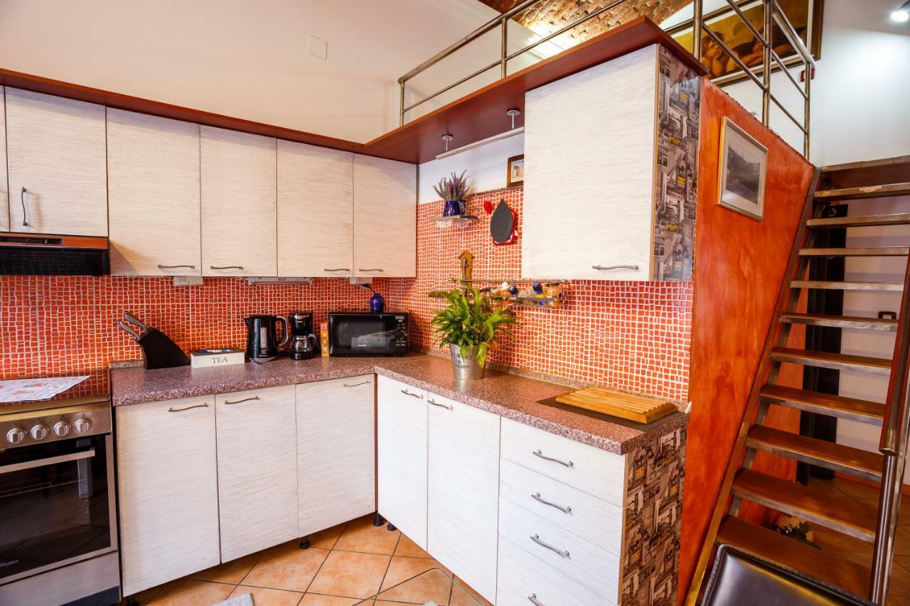 טימישוארה Old Square Apartments 3 מראה חיצוני תמונה